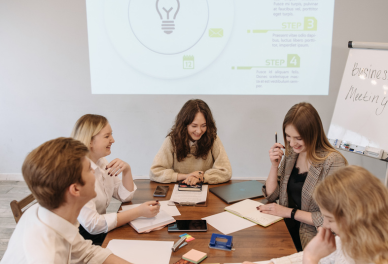 Sales Channel Optimization: Distribution Strategies